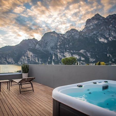 Hotel Villa Enrica Riva del Garda Bagian luar foto