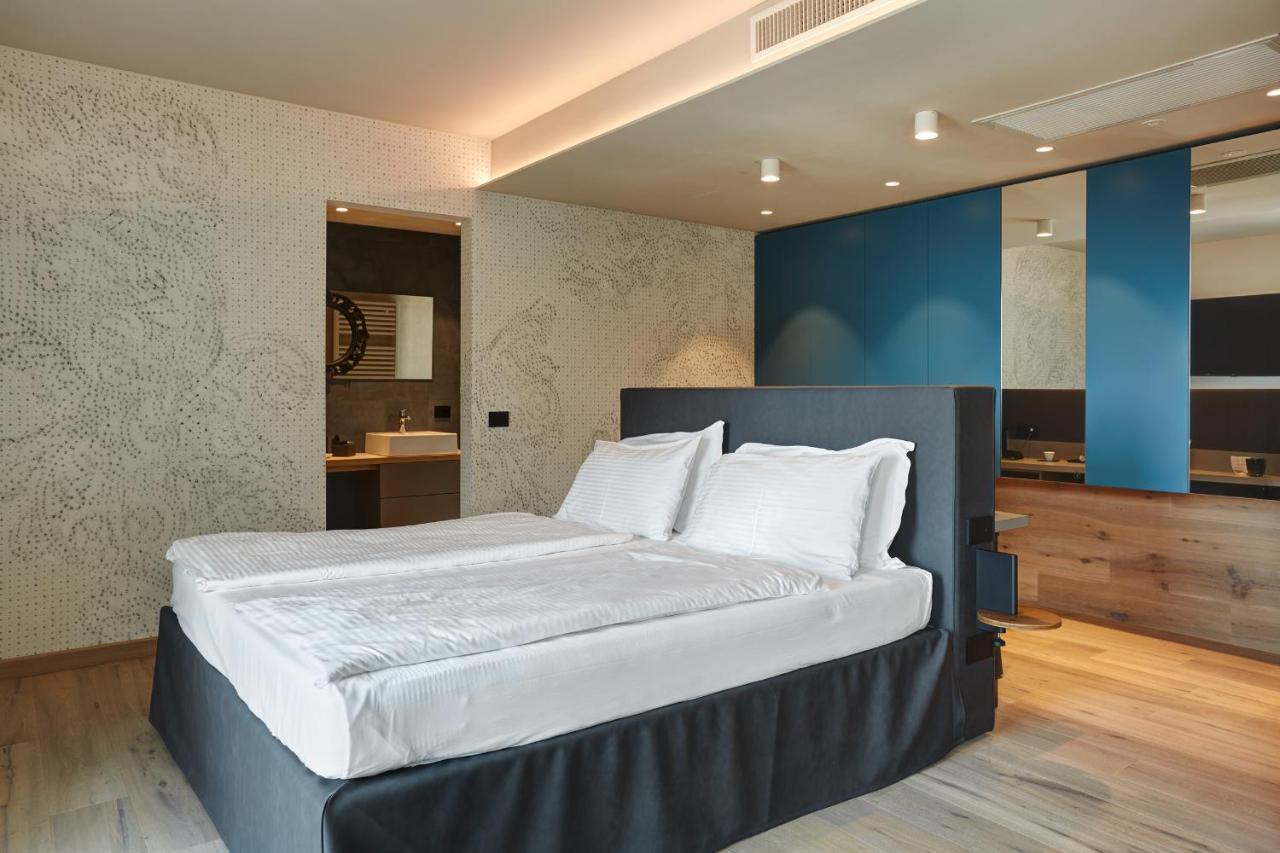 Hotel Villa Enrica Riva del Garda Bagian luar foto
