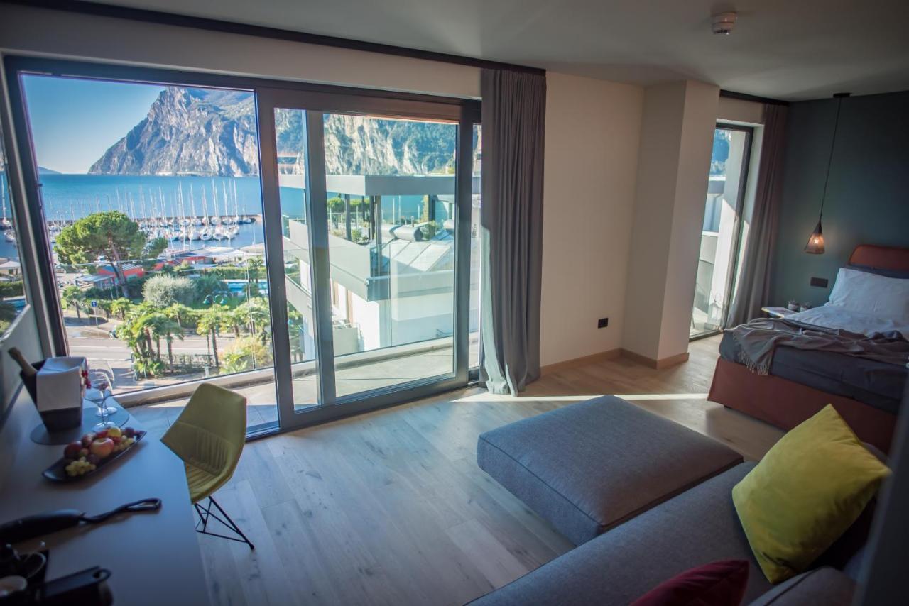 Hotel Villa Enrica Riva del Garda Bagian luar foto
