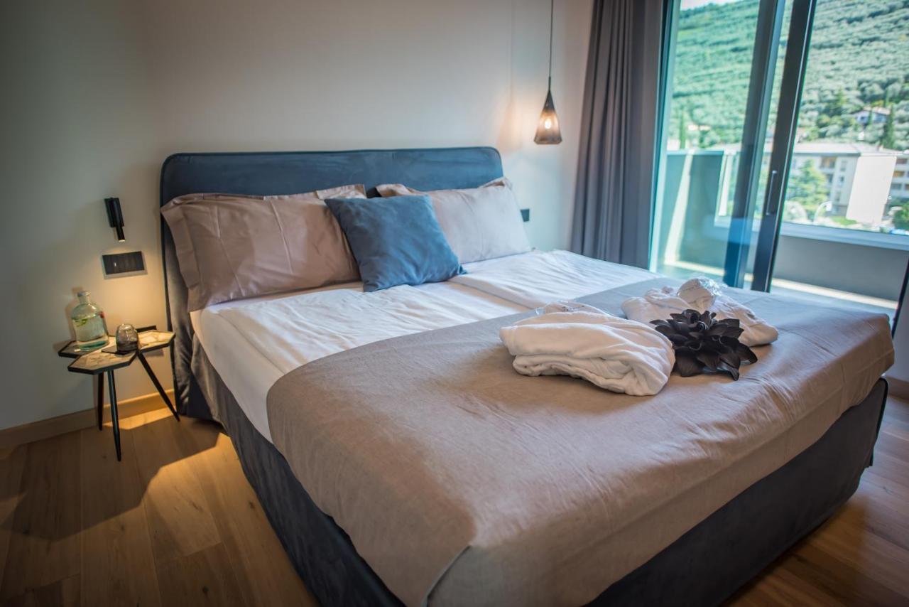 Hotel Villa Enrica Riva del Garda Bagian luar foto